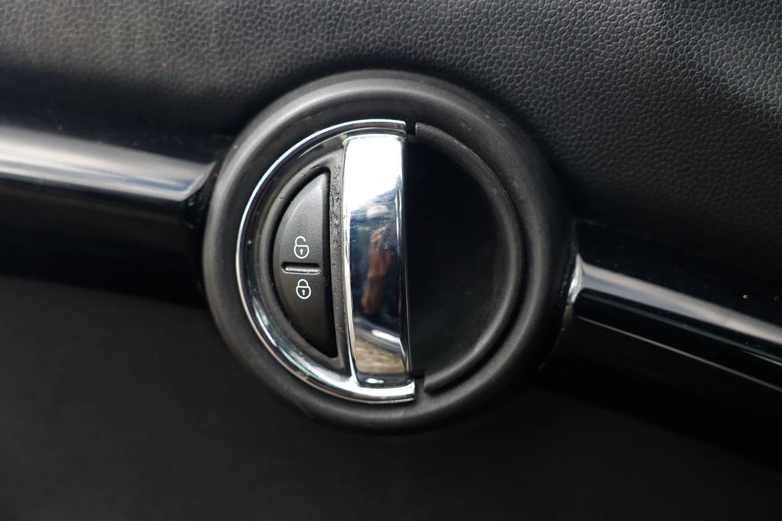 Used 2014 MINI Cooper S FWD image 43