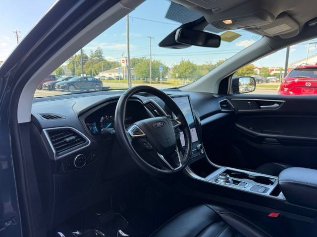 Used 2024 Ford Edge SEL AWD/4WD image 12