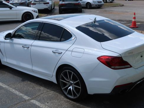 Used 2019 Genesis G70 3.3T Advanced w/ Prestige Package RWD image 12