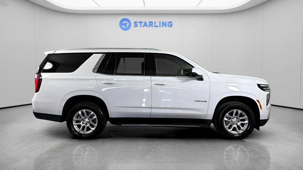 Used 2025 Chevrolet Tahoe LT AWD/4WD image 11