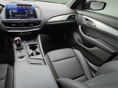 Used 2024 Cadillac CT5 Luxury RWD image 12