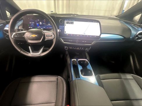 Used 2025 Chevrolet Equinox EV LT w/ Convenience Package image 22