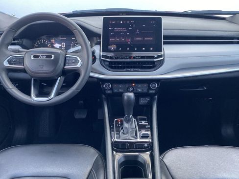 Used 2025 Jeep Compass Limited AWD/4WD image 17