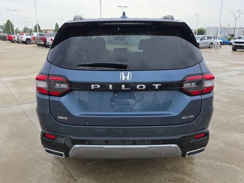 Certified 2026 Honda Pilot Elite image 4