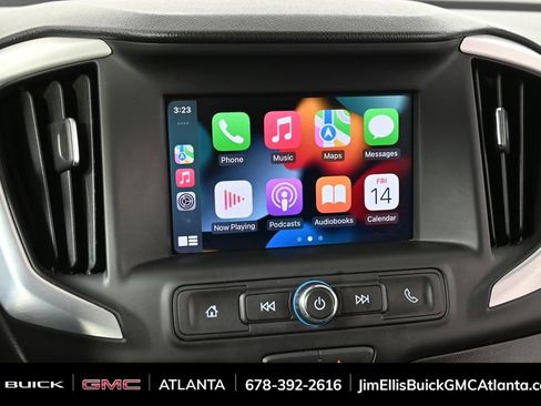 Used 2024 GMC Terrain SLE image 13