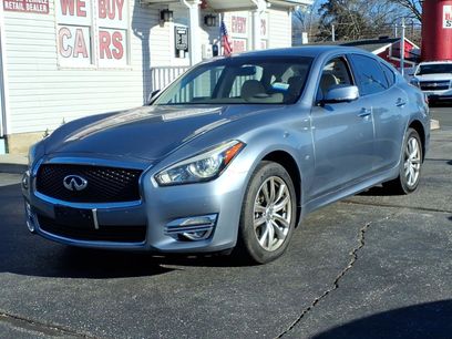 Used 2016 INFINITI Q70 3.7