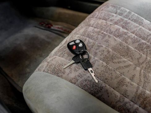 Used 2002 Chevrolet Camaro Z28 w/ SS Performance/Appearance Pkg RWD image 45