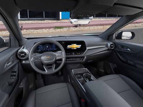 New 2026 Chevrolet Equinox LT w/ Convenience Package II FWD image 56