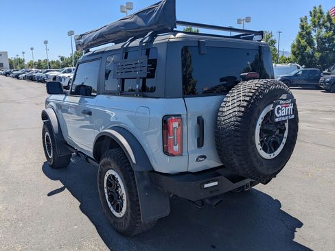 Used 2023 Ford Bronco Badlands w/ Sasquatch Package AWD/4WD image 8