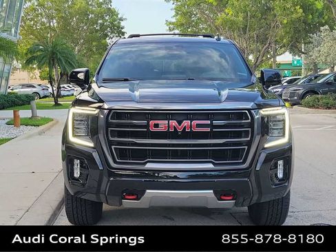 Used 2023 GMC Yukon XL AT4 w/ AT4 Premium Package AWD/4WD image 14