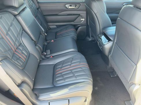 New 2026 Nissan Armada PRO-4X AWD/4WD image 30
