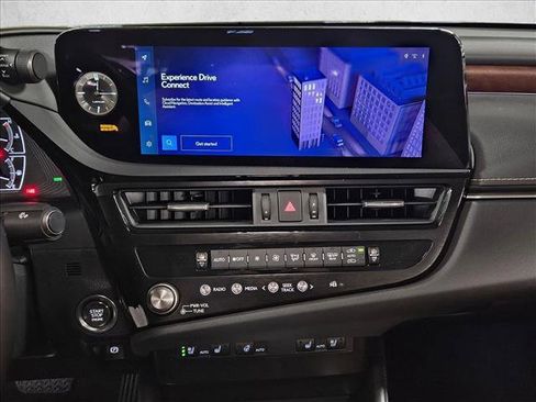 Used 2025 Lexus ES 350 w/ Premium Package image 13