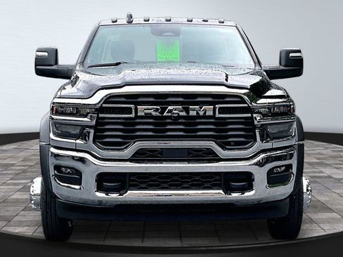 New 2026 RAM 5500 Tradesman w/ Chrome Appearance Group AWD/4WD image 2