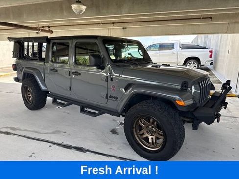 Used 2022 Jeep Gladiator Sport AWD/4WD image 14