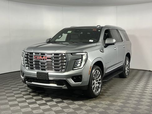 Used 2025 GMC Yukon Denali image 9