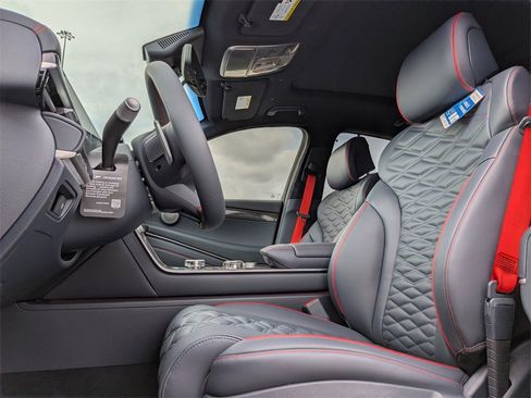 New 2026 Genesis GV80 3.5T e-SC image 13