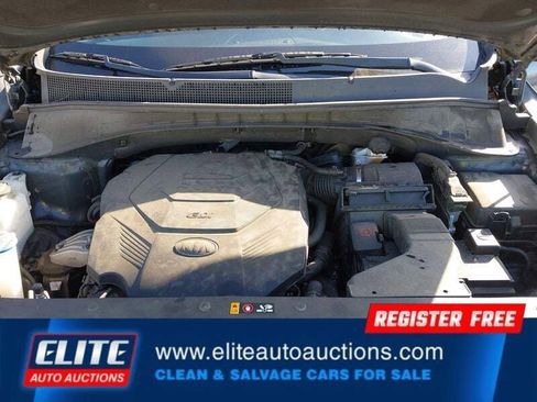 Used 2020 Kia Sorento LX image 19