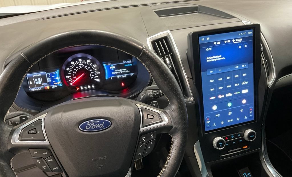 Used 2023 Ford Edge ST AWD/4WD image 20