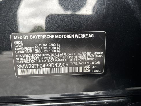 Used 2023 BMW 330e w/ M Sport Package RWD image 5