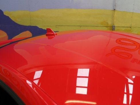 Used 2022 Ford Mustang Coupe image 5