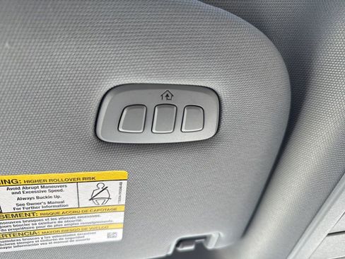 Used 2023 Ford F150 Lariat image 22