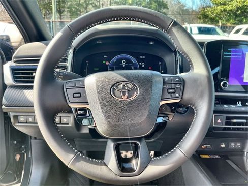 New 2026 Toyota Camry SE image 23