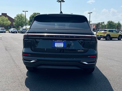 New 2026 Lincoln Nautilus Premier w/ Equipment Group 102A AWD/4WD image 15