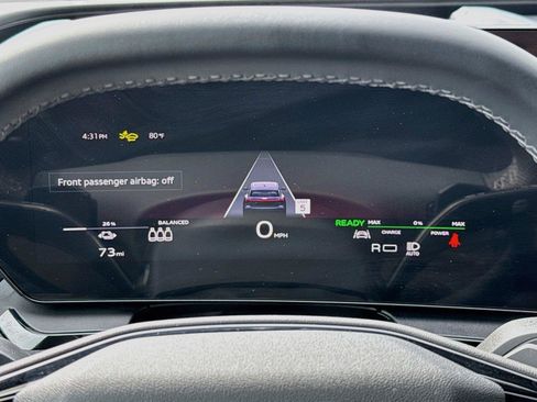 Certified 2025 Audi SQ6 e-tron Prestige AWD/4WD image 12