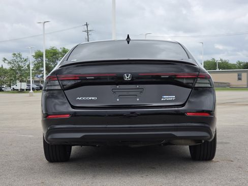 Used 2024 Honda Accord Sport image 16