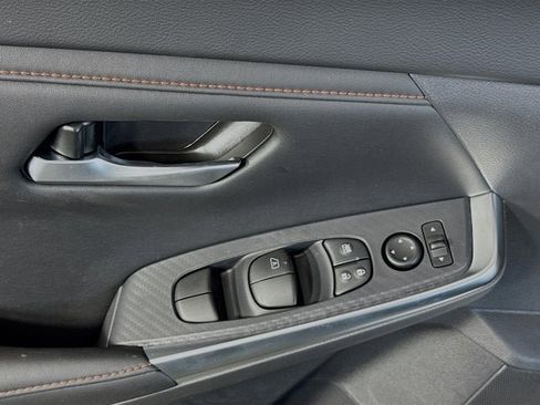 New 2025 Nissan Sentra SR w/ SR Premium Package image 19