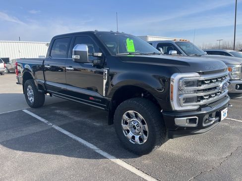 Used 2024 Ford F350 Platinum image 1