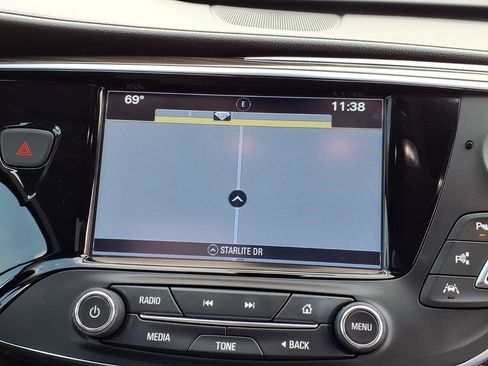 Used 2020 Buick Envision Premium w/ Driver Confidence Package image 5