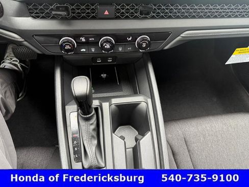 Used 2026 Honda Accord LX image 27