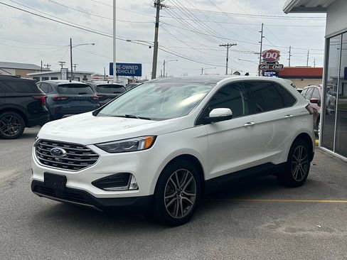 Used 2024 Ford Edge Titanium w/ Equipment Group 301A image 3