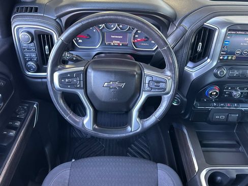 Used 2021 Chevrolet Silverado 1500 LT Trail Boss AWD/4WD image 14