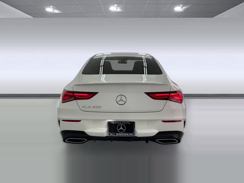 Used 2023 Mercedes-Benz CLA 250 image 9