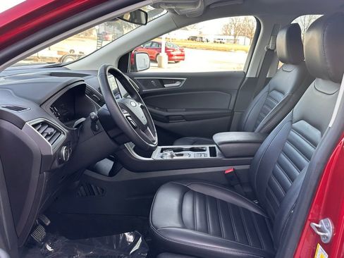 Certified 2024 Ford Edge SEL w/ Convenience Package AWD/4WD image 11