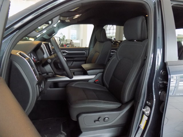 Used 2025 RAM 1500 Big Horn AWD/4WD image 22