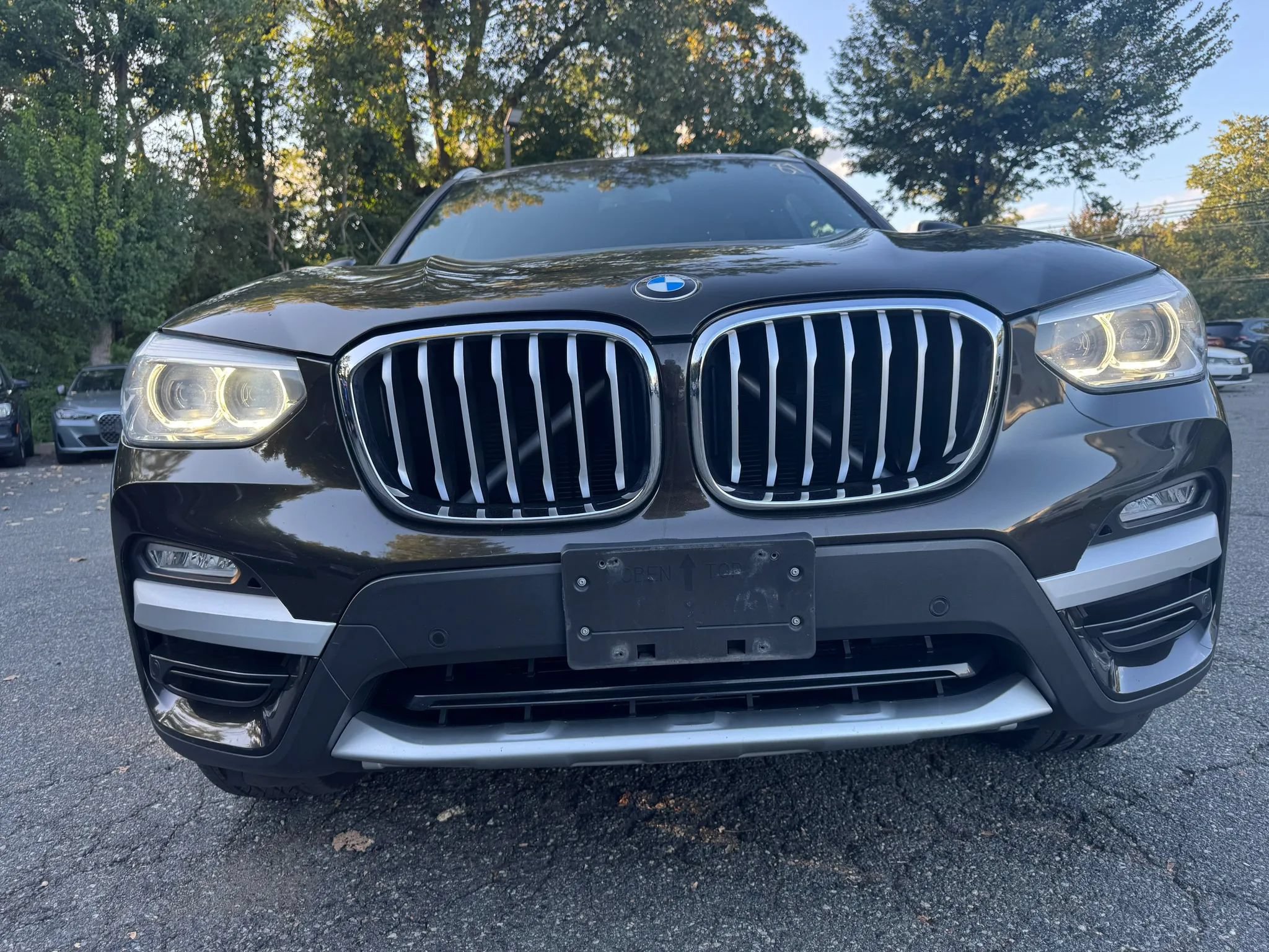 Used 2019 BMW X3 xDrive30i w/ Premium Package AWD/4WD image 2