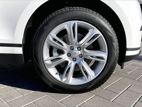 Used 2023 Land Rover Range Rover Velar S image 9