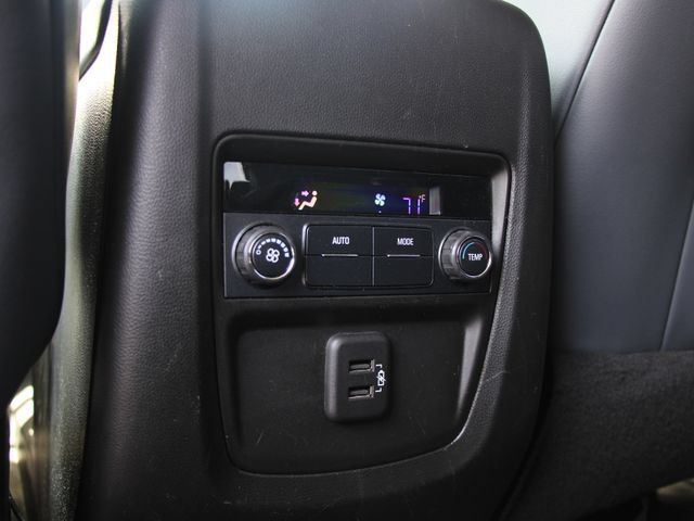 Used 2020 Buick Enclave Essence FWD image 28