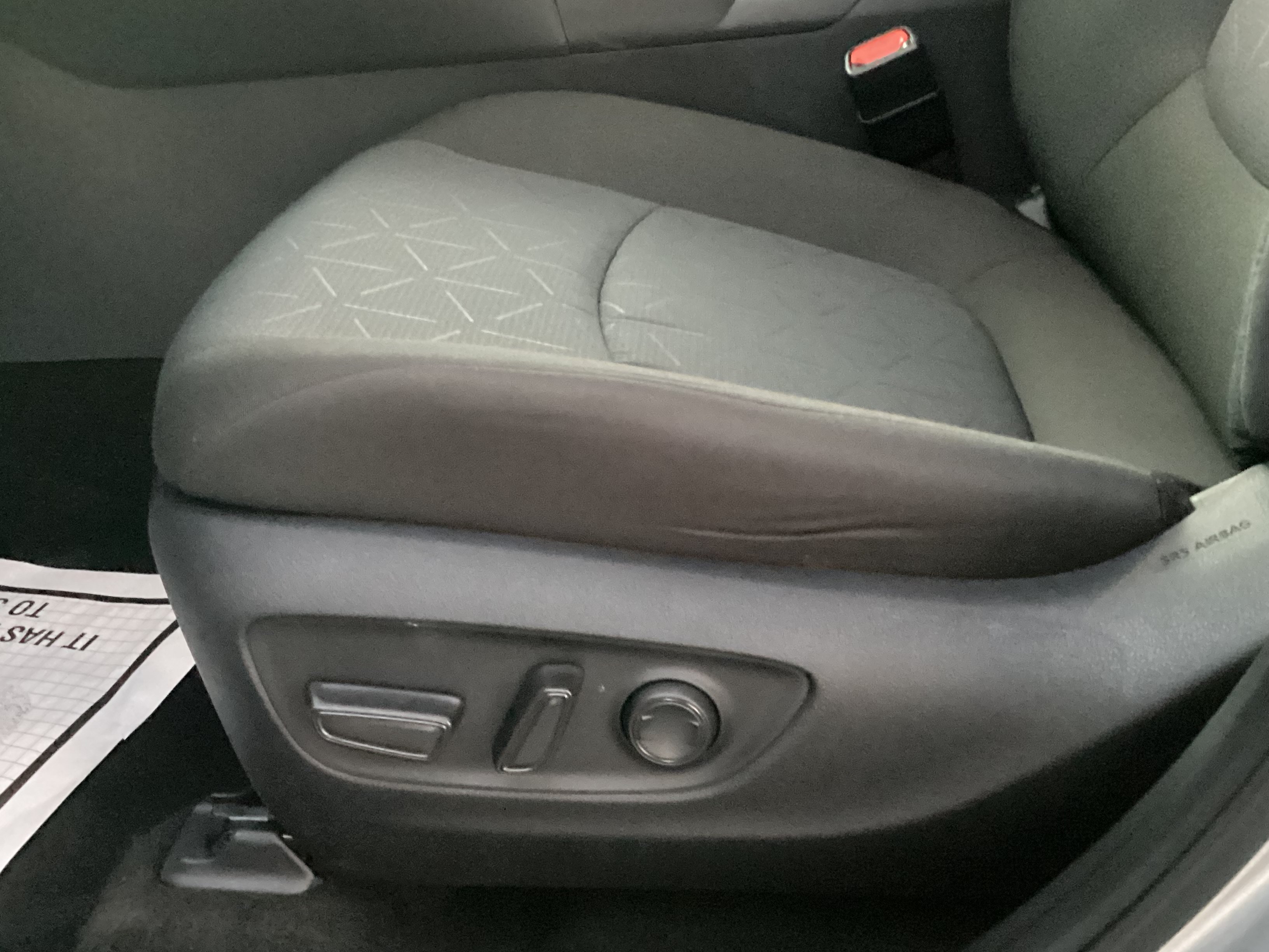 Certified 2025 Toyota RAV4 XLE FWD image 12