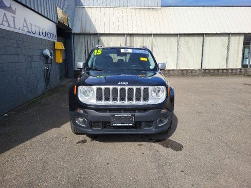 Used 2015 Jeep Renegade Limited image 4