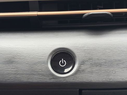 Certified 2023 Nissan Ariya FWD image 15