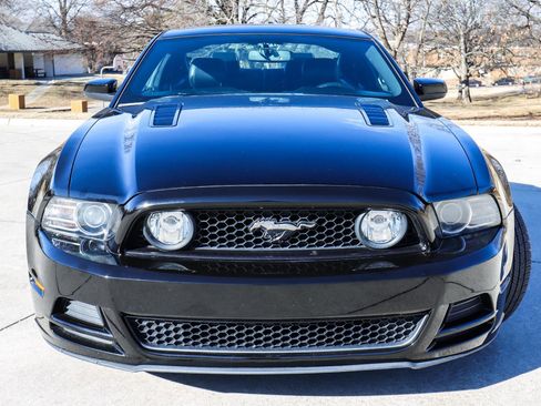 Used 2013 Ford Mustang GT Premium w/ Comfort Pkg image 12