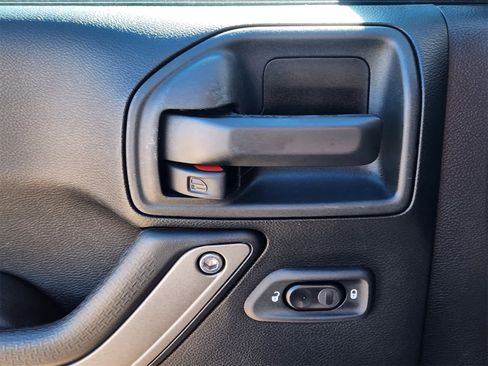 Used 2017 Jeep Wrangler Sport w/ Quick Order Package 24S image 15