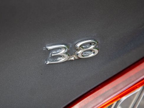 Used 2016 Hyundai Genesis 3.8 RWD image 11