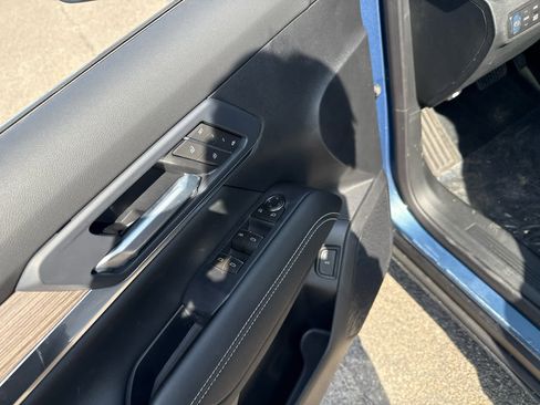 New 2026 GMC Terrain Denali w/ LPO, Black Badging Package image 14