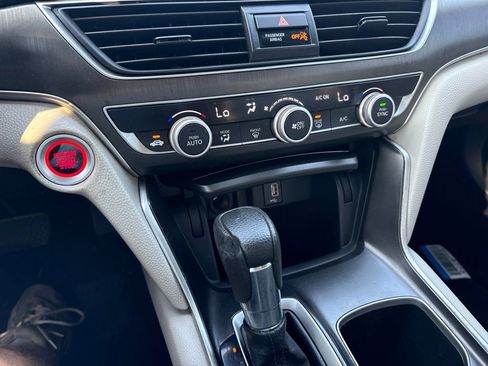 Used 2018 Honda Accord LX image 22