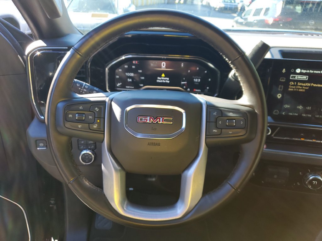 Used 2025 GMC Sierra 1500 SLT RWD image 27
